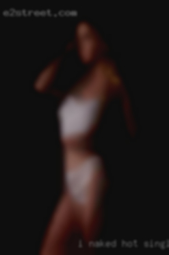 - I like naked hot singles public sex (discreet).
